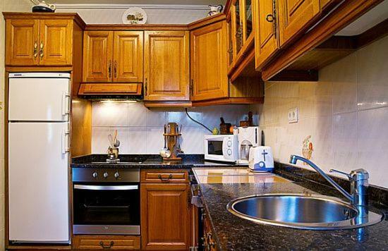 Casa Rural Zubiarena Satrustegui Bagian luar foto